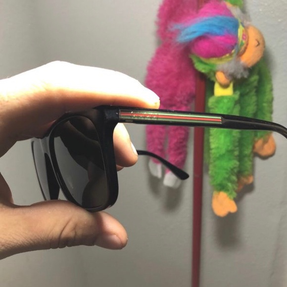 Gucci Glasses %100 authentic - Picture 2 of 8